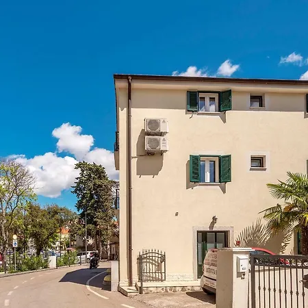 Dumica Apartment Malinska